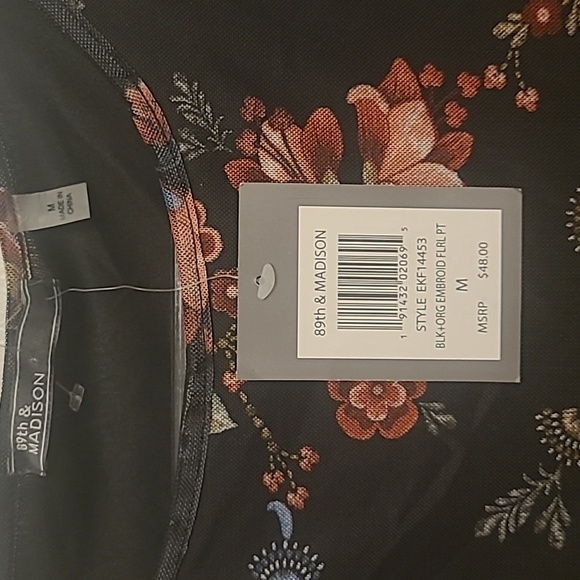 3 TOP LOT:  AUGUST SILK; 89TH & MADISON; LINDA MATTHEWS M NWT - Picture 5 of 7